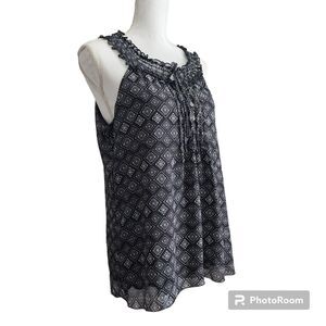 B Wear Byer California Junior's XL Black White Geometric Lined Sleeveless Blouse